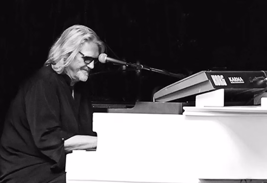 Jürgen Fritz Tirumvirat keyboardist